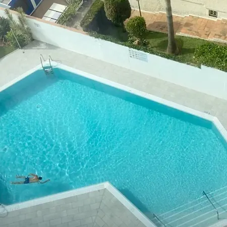 Luxury - 550 M2 Penthouse - Jacuzzi, Golf & דירה