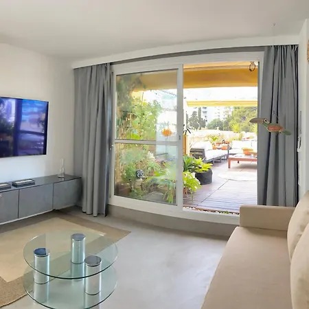 דירה Luxury - 550 M2 Penthouse - Jacuzzi, Golf & בנאלמדנה