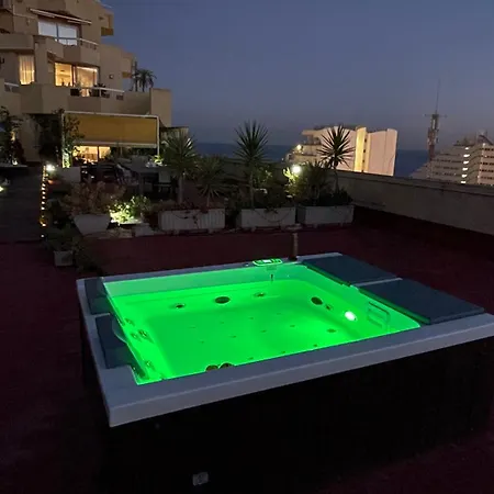 Apartment Luxury - 550 M2 Penthouse - Jacuzzi, Golf & Benalmadena